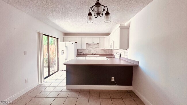 Foto del edificio - 1715 Park Meadows Dr