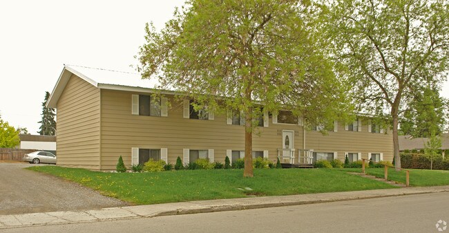 Vista del frente - 904-910 N 2nd St