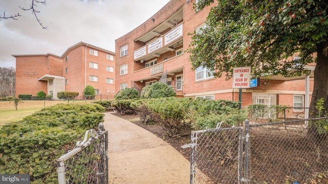 Foto del edificio - 3794 Martin Luther King Jr Ave SE