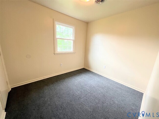 Foto del edificio - 2408 Lee St