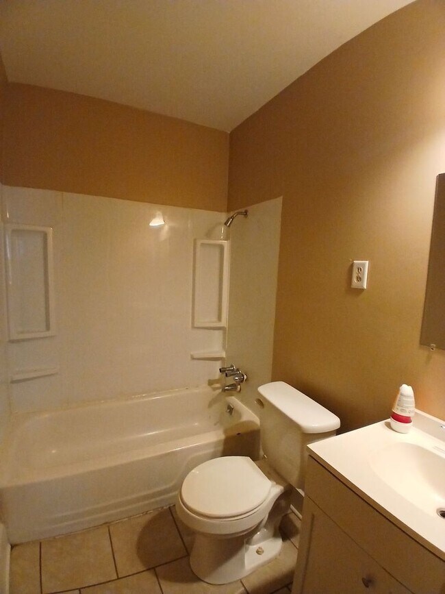 Foto del edificio - Very Nice Newly Rehabbed Home in Raleigh