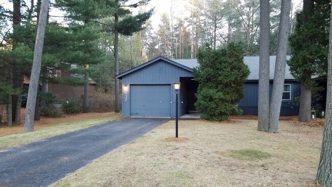 Building Photo - 137 Thimbleberry Rd