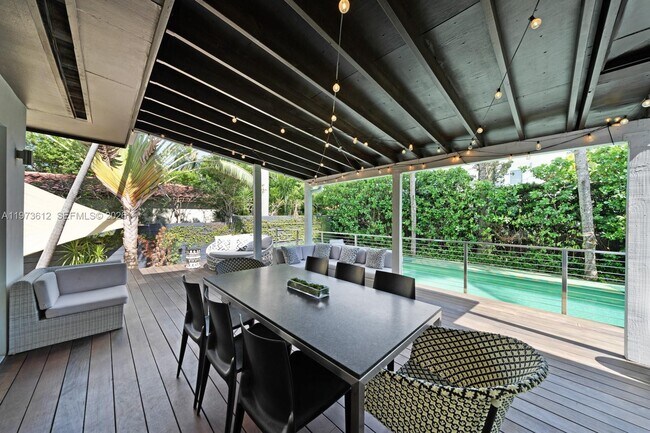 Foto del edificio - 114 5th Dilido Terrace