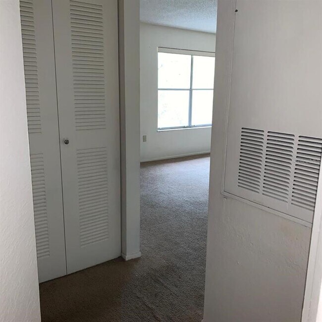 Foto del edificio - 4647 Cason Cove Dr