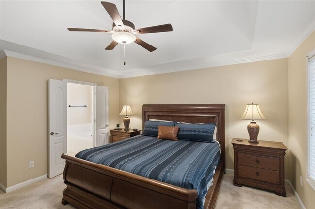 Foto del edificio - 4290 McClanes Ct