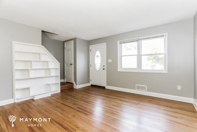 Foto del edificio - 957 Masefield Rd