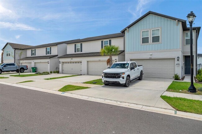 Foto del edificio - 7705 Momentum Pkwy