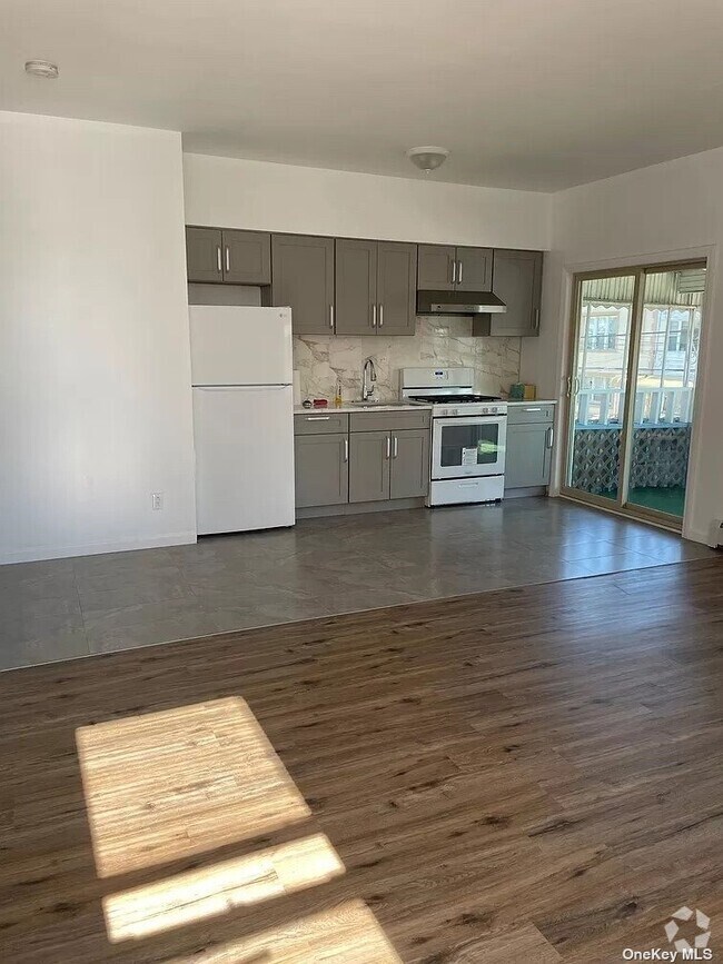 Apartments for Rent in 11223