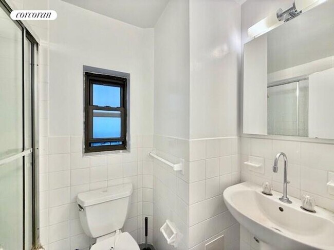 Foto del edificio - 339 E 57th St