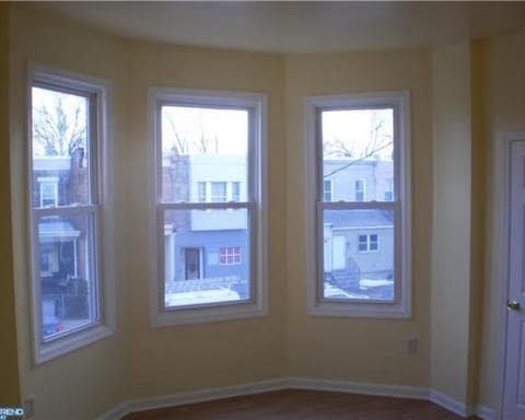 Building Photo - 5427 Spruce St