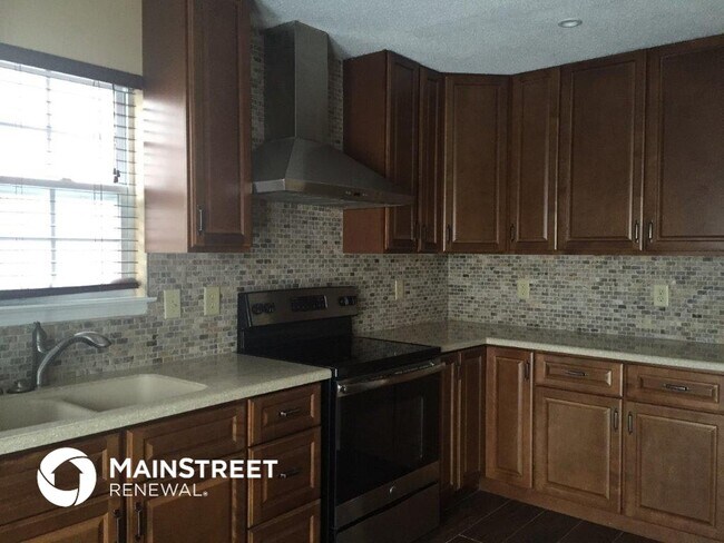 Foto del edificio - 43 Frostwood Ln