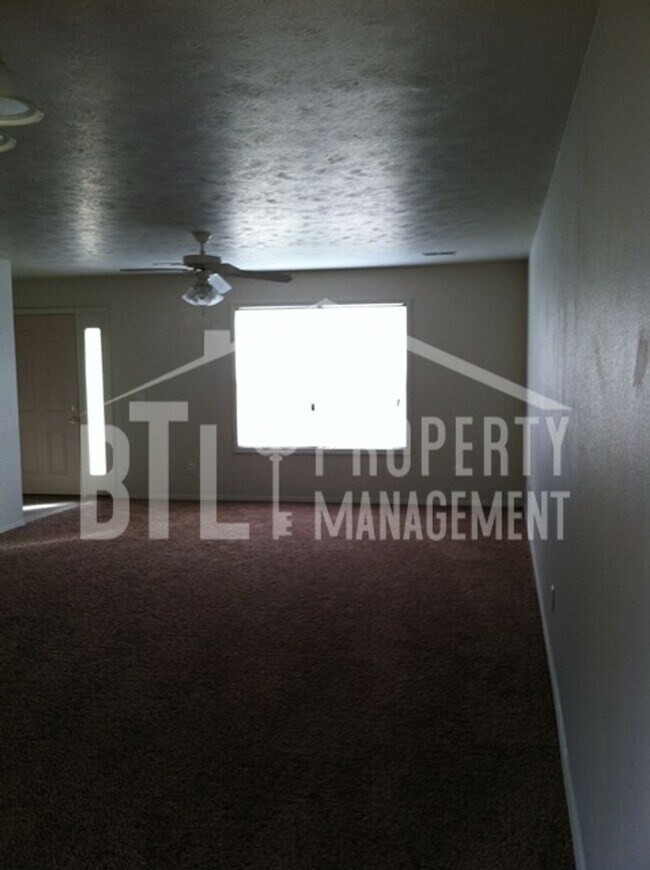 Foto del edificio - 3 Bedroom Home in Branson School District