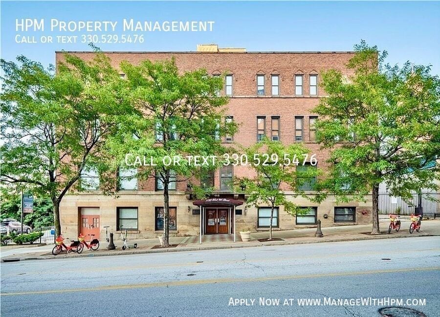 Primary Photo - 1133 W 9th St