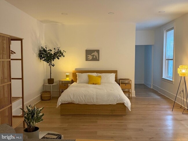 Photo - 114 S 58th St Townhome