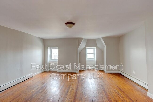 Building Photo - 2348 Eutaw Pl
