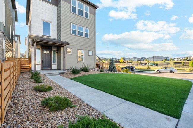 Photo - 11066 Shining Star Cir House