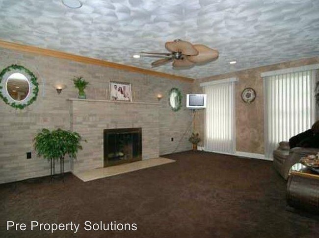 Building Photo - 4 br, 2.5 bath House - 22 Seminole Trail