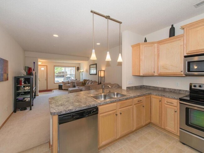 Foto del edificio - 13303 Virginia Ave S