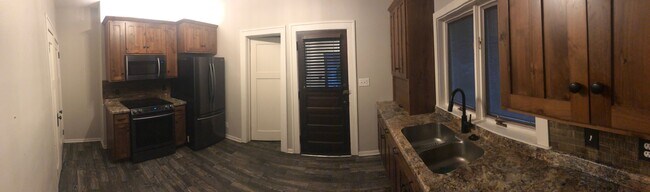 Building Photo - 342 McKinley Ave