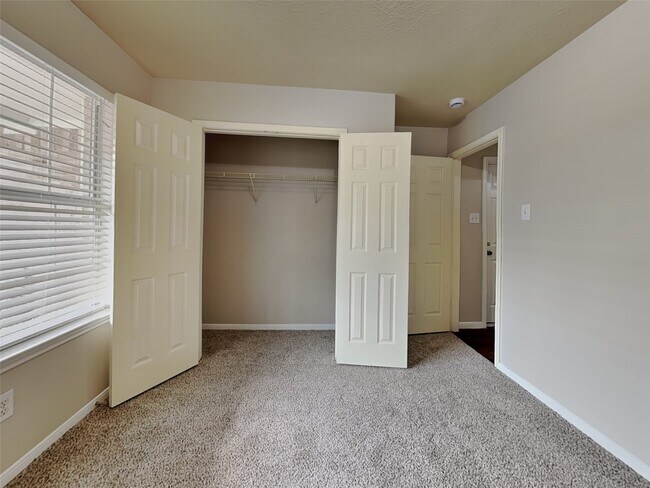 Foto del edificio - 19710 River Pointe Ln