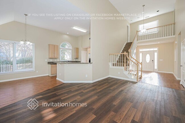 Foto del edificio - 135 Springlaurel Ct