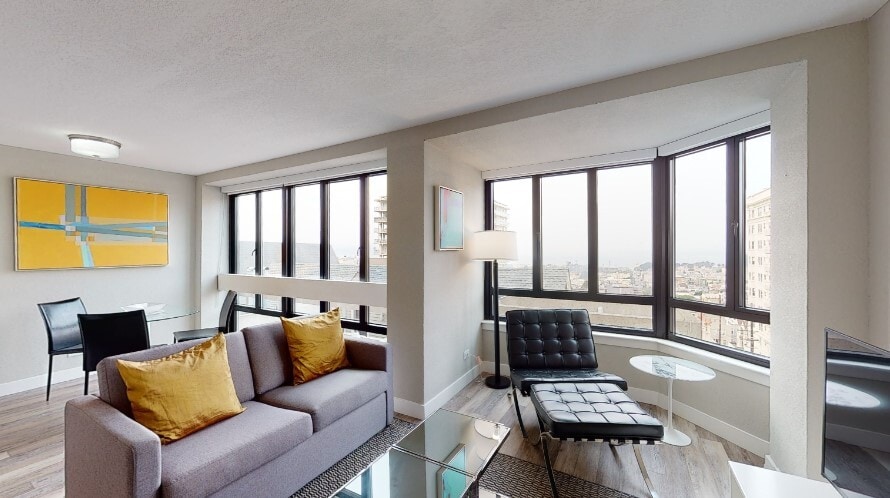 Foto principal - 2000 Broadway Street Apartments