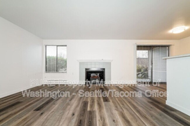Foto del edificio - 6601 S 8th St