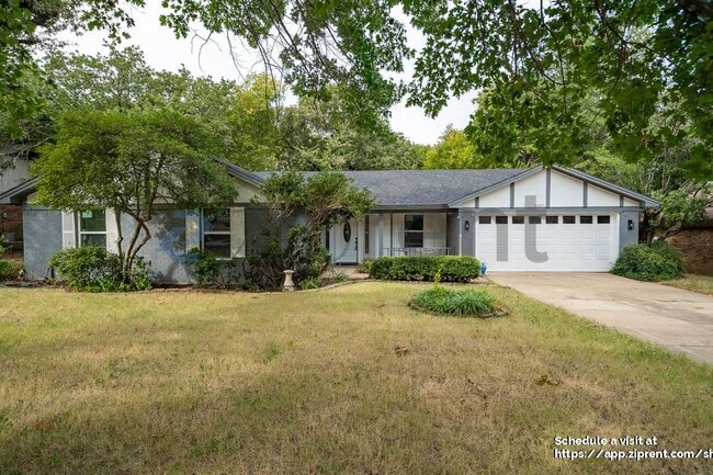 Building Photo - 6929 Shadydale Dr