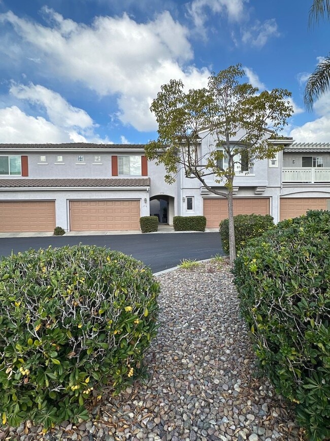 Foto del edificio - SCRIPTS RANCH-FULLY REMODELED  2 BED, 2.5 BATH - AVAILABLE NOW!