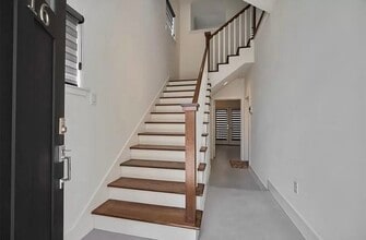 Building Photo - 1416 Ruthven St