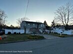 Primary Photo - 4 Grouse Dr