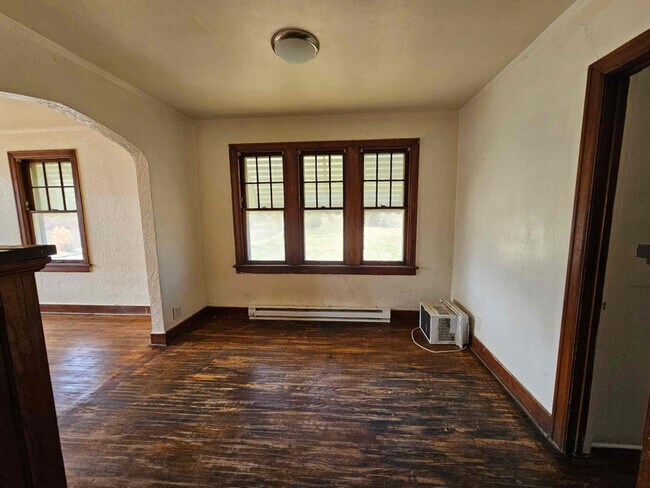 Foto del edificio - 511 West Elizabeth Street