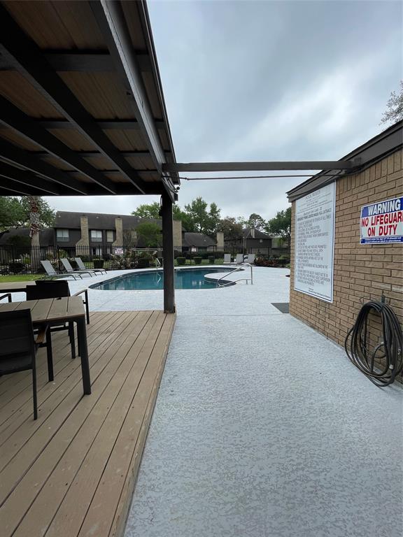 2305 Broadlawn Dr, Houston, TX 77058 Condo for Rent in Houston, TX