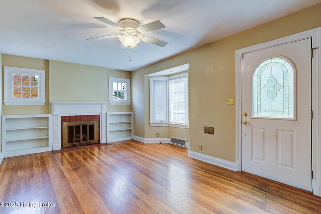 Building Photo - 442 Bauer Ave