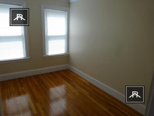 Building Photo - 4 bedroom in Allston MA 02134