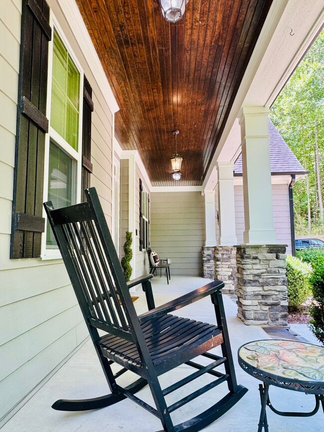 Building Photo - 3658 Pleasants Ridge Dr