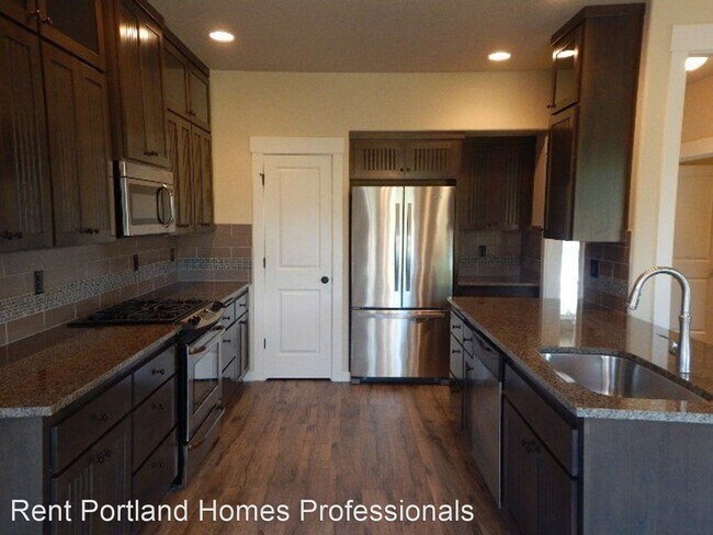Foto del edificio - 5 br, 2.5 bath House - 4121 SW 174th Avenue