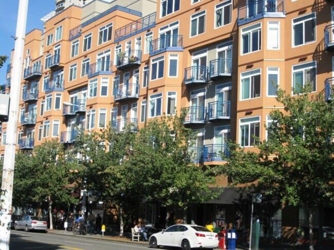 Building Photo - 2414 1st Ave