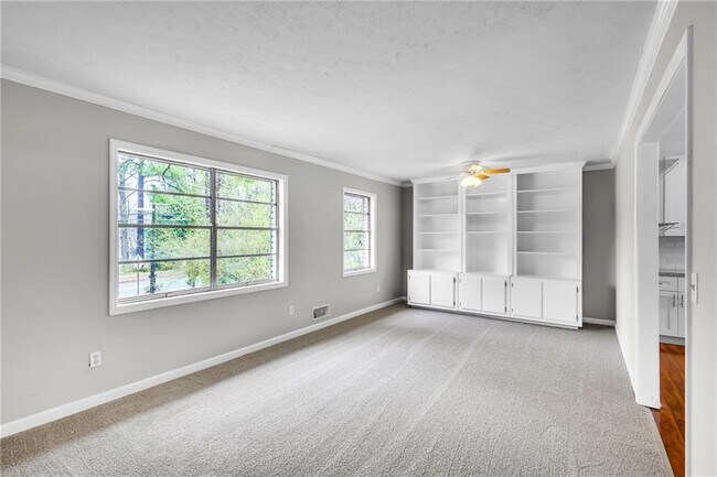 Building Photo - 331 Smyrna Powder Springs Rd SE