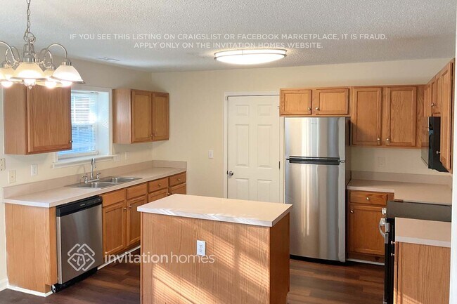 Foto del edificio - 3752 Cashew Dr