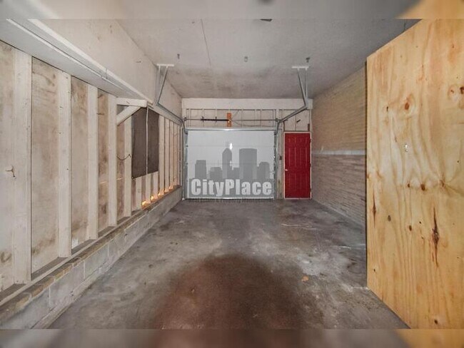 Foto del edificio - 9162 E 17th St