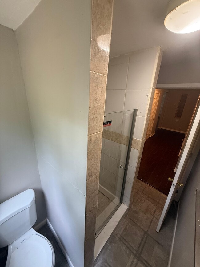 Building Photo - 8120 Gardner Ln