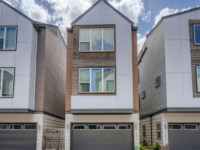 Foto del edificio - 1411 Waterloo Shore Ln