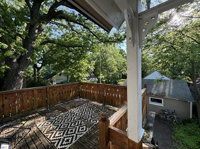 Building Photo - "Cozy 1-Bedroom Retreat in Minneapolis - Your Perfect Upper-Level Haven!"