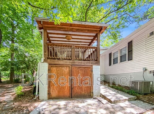 Foto del edificio - 763 N Park Dr SE