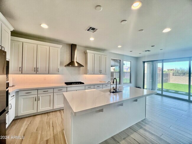 Building Photo - 21318 N 58th St