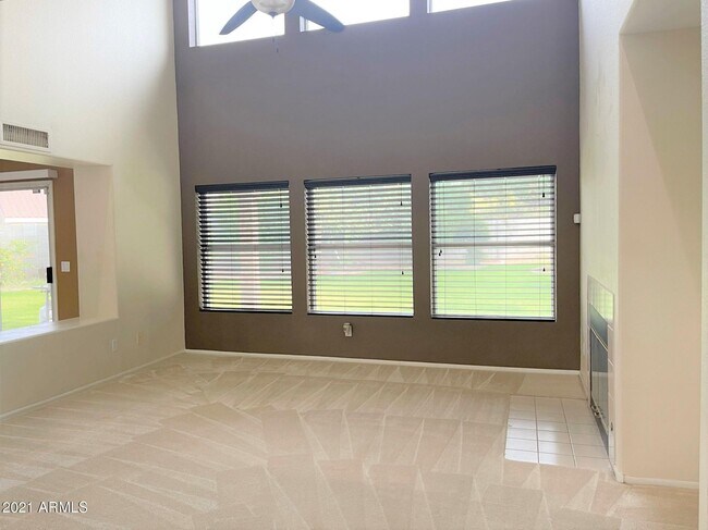 Foto del edificio - 1101 N Eldon Ct