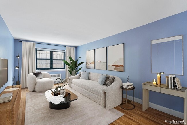 Building Photo - 102-55 67th Rd