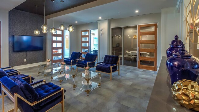 Building Photo - 7511 Solstice Cir