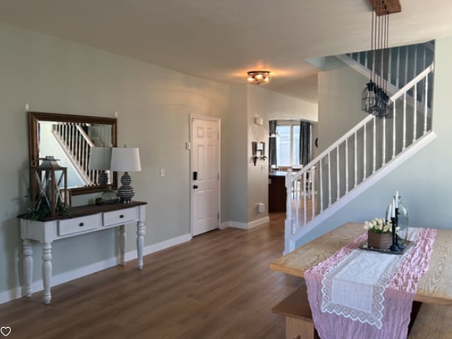 Building Photo - Spacious 6-Bedroom Home – Lehi, Saddle Ridge Community